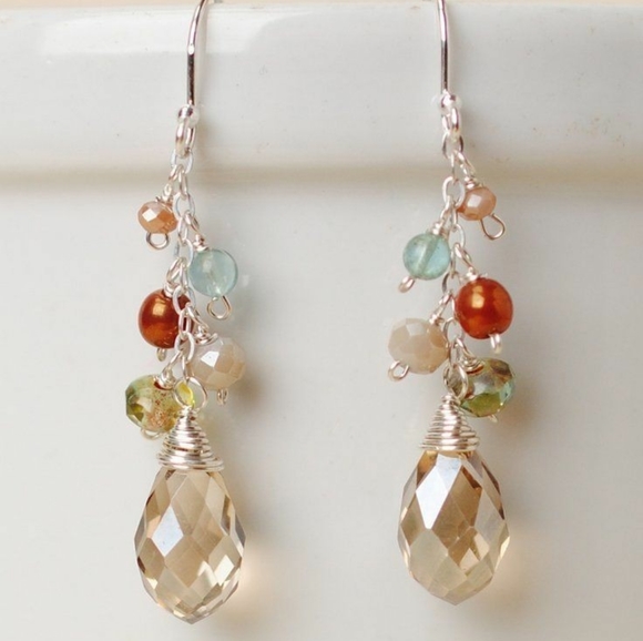 Jewelry - Picture 2 of 12